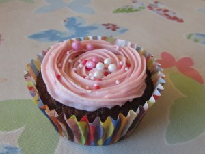 Beetroot fairy cakes